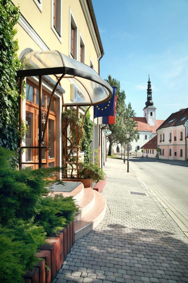 Hotel Dream Trnava Eksteriør bilde